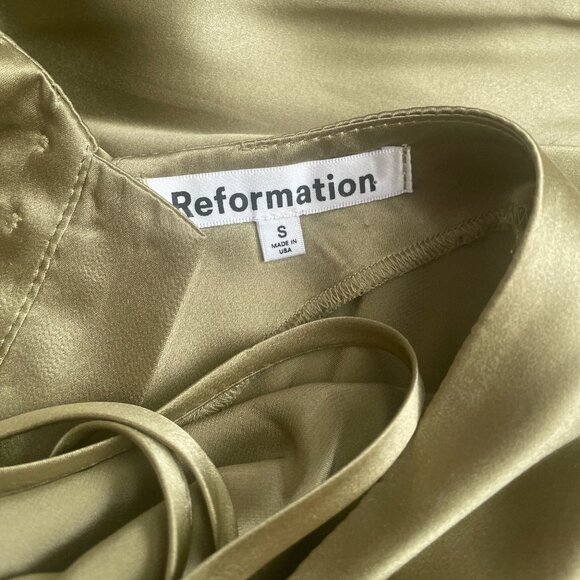 Reformation Jeany Silk Dress in Olive Oil size small - Picture 5 of 12
